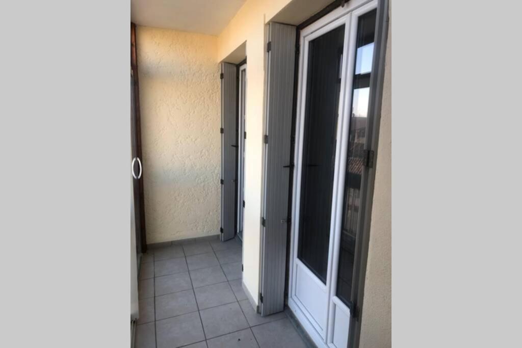 Grands Buffets Hebergement Appartement Narbonne Buitenkant foto