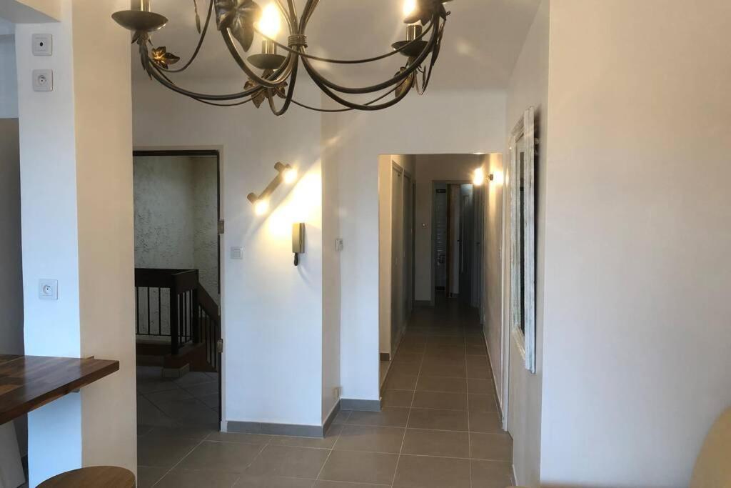 Grands Buffets Hebergement Appartement Narbonne Buitenkant foto